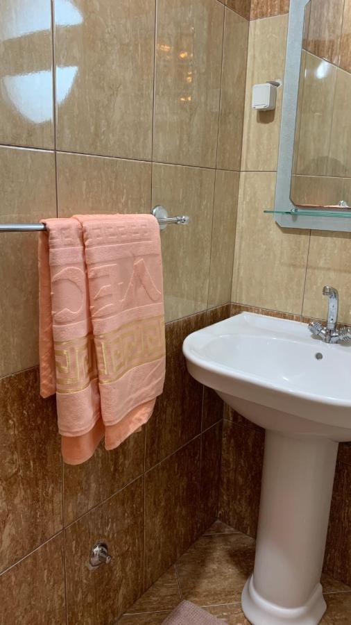 Guest House Nuhii Ulcinj Ngoại thất bức ảnh