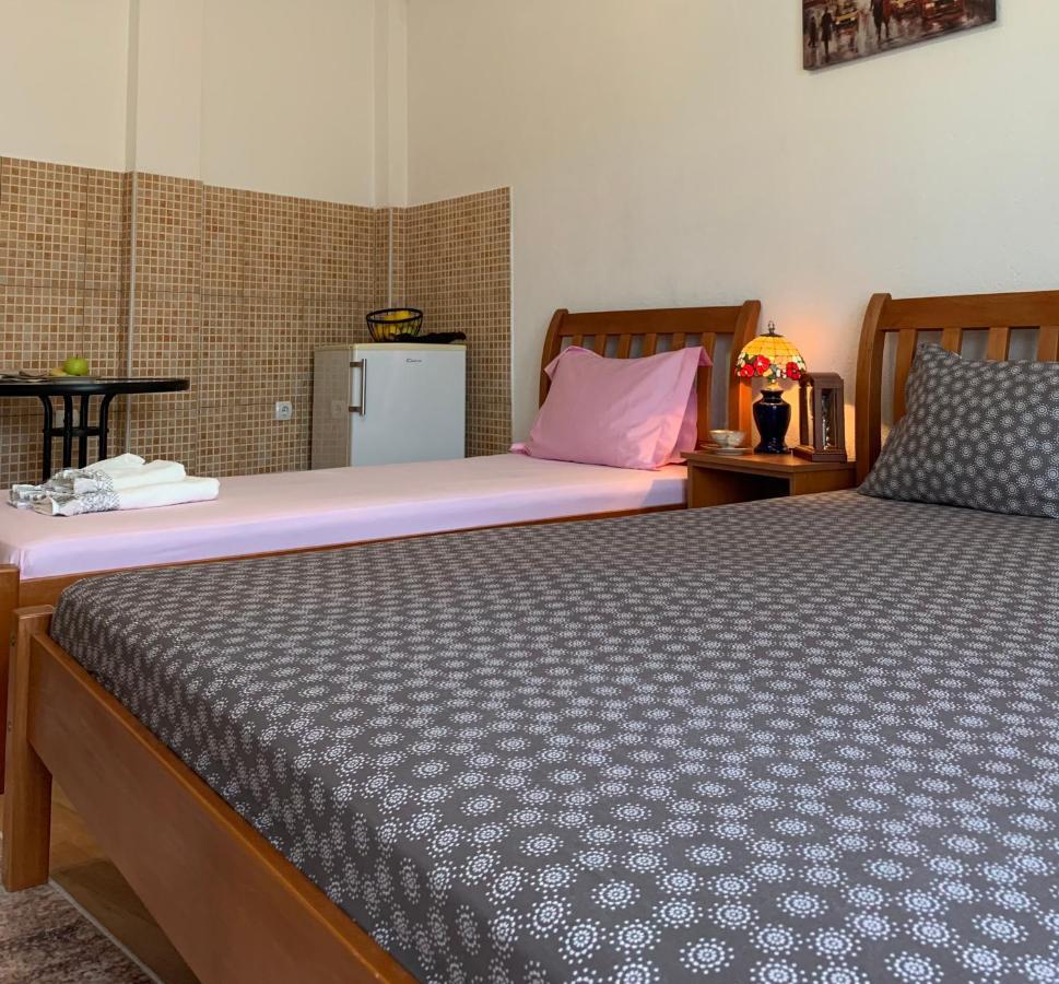 Guest House Nuhii Ulcinj Ngoại thất bức ảnh