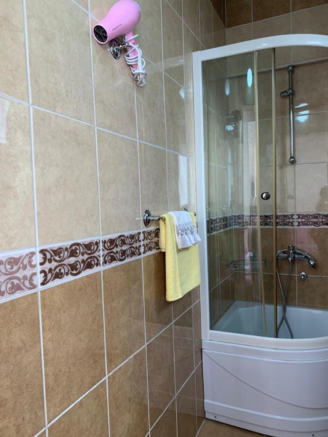 Guest House Nuhii Ulcinj Ngoại thất bức ảnh