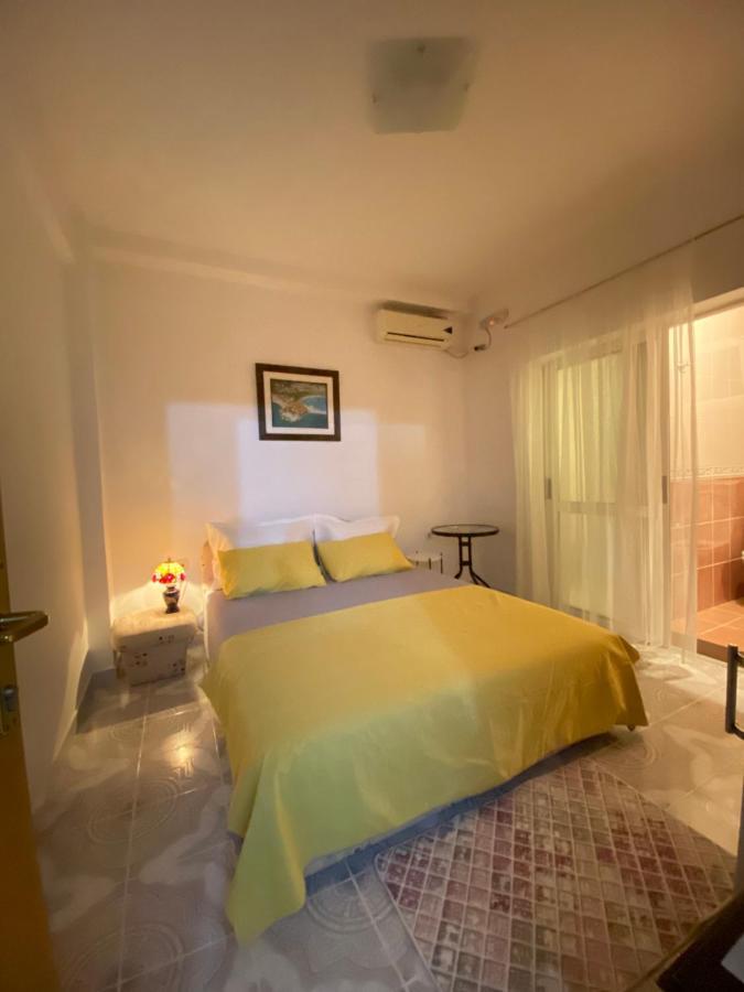 Guest House Nuhii Ulcinj Ngoại thất bức ảnh